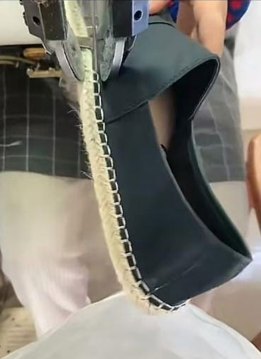 Moccasin Pattern Stitching Machine With Display